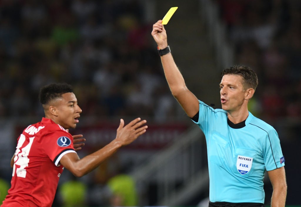 FBL-EUR-SUPERCUP-REAL-MADRID-MAN UTD