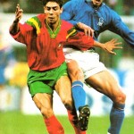 Italia_vs_Portogallo_(Milano,_1993)_-_Rui_Costa_e_Dino_Baggio